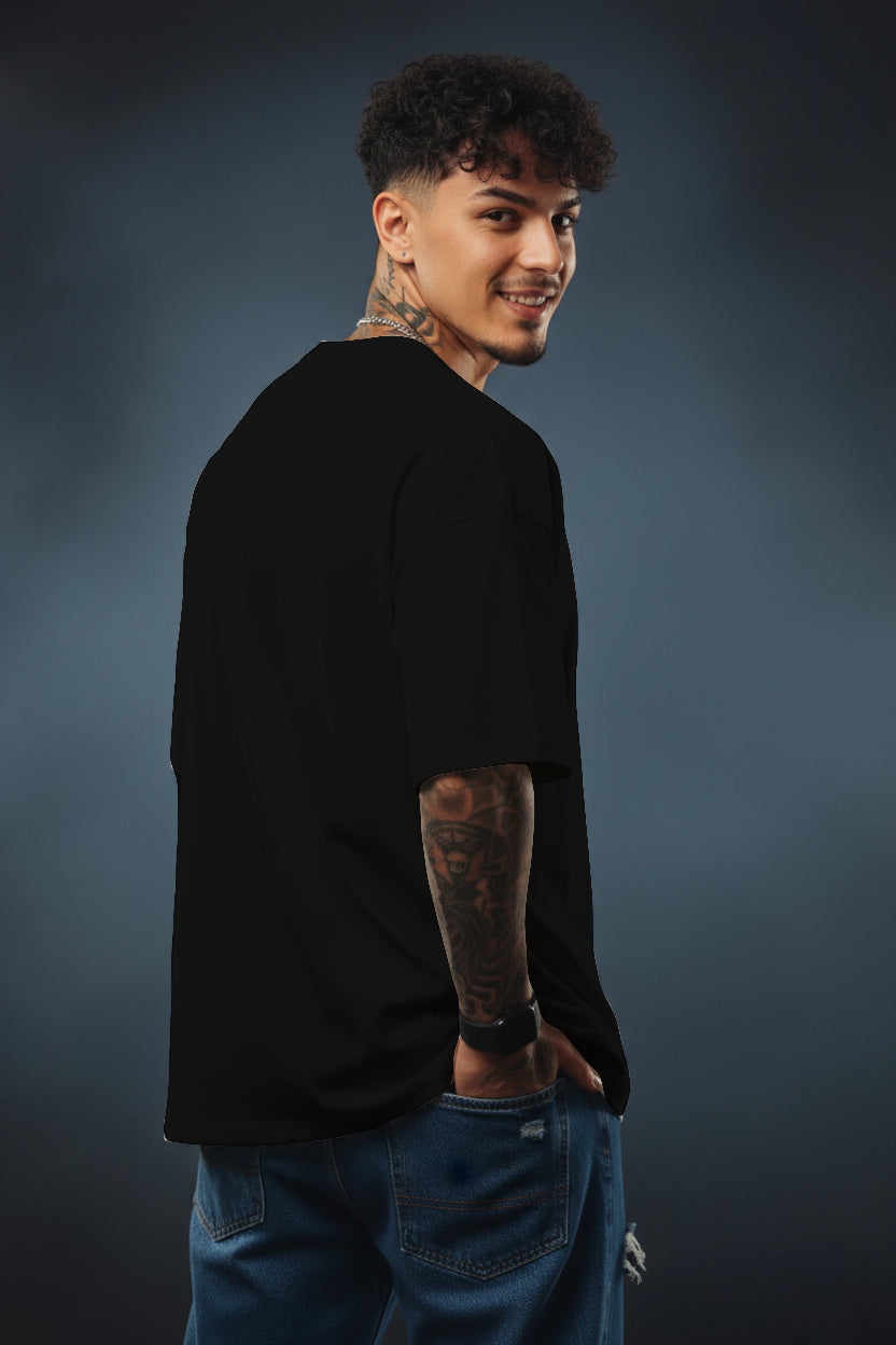 Oversized Tee – Bold, Trendy & Effortless